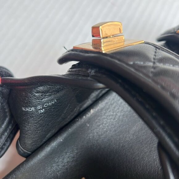 Steve Madden Mona Quilted Sandal in Black size 7 - Picture 10 of 13